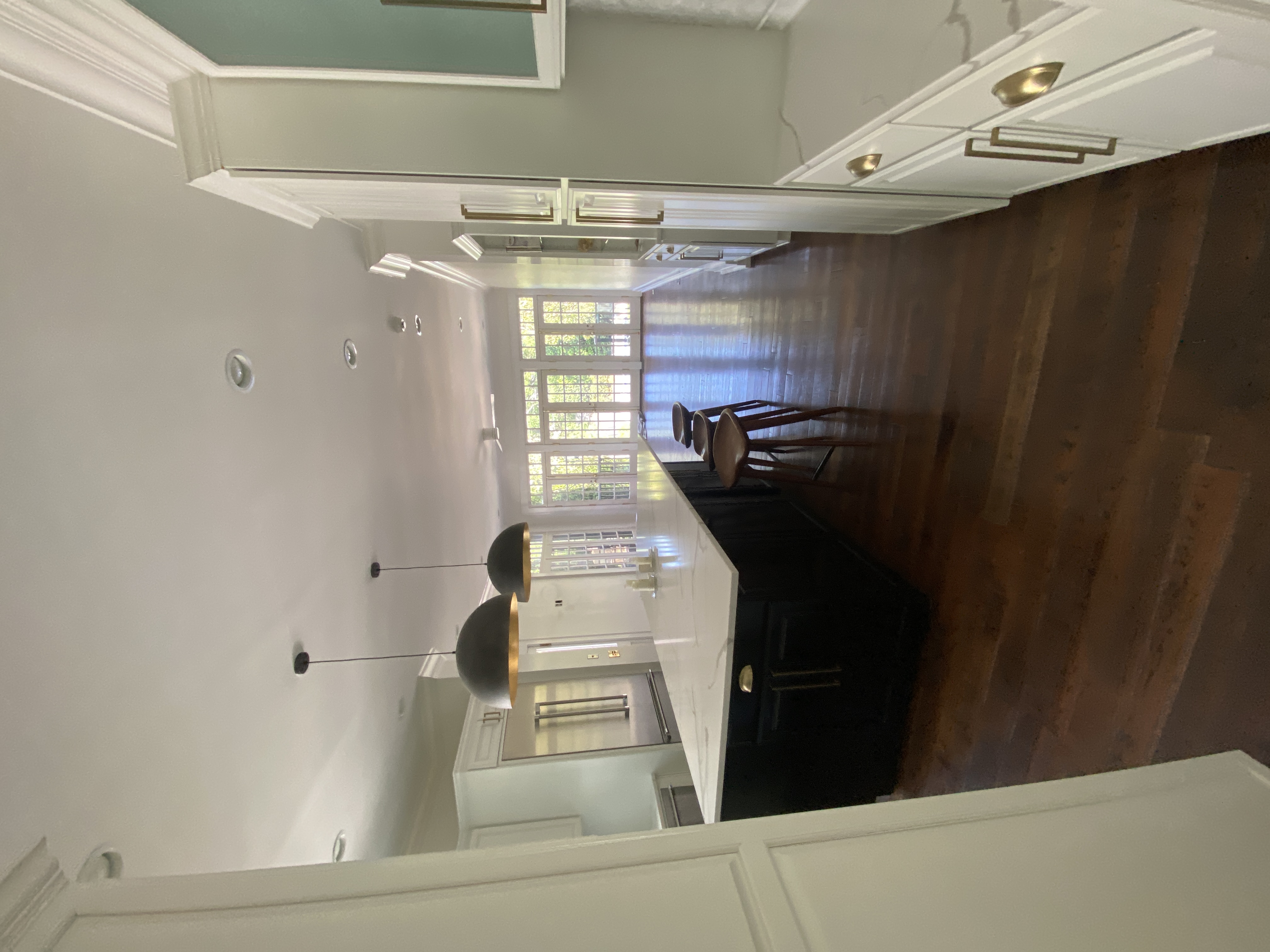 Freshly painted interior room detail 4